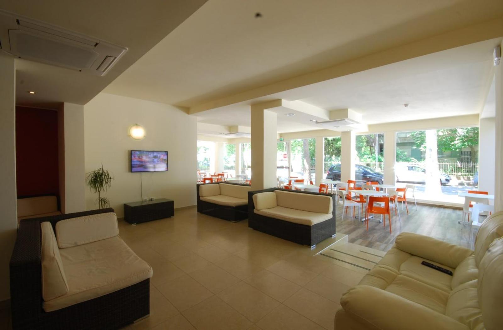 Union Park - Sul Mare Con Piscina Riscaldata -idromassaggio -spiaggia - Parcheggio Hotel 3*